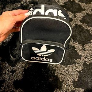 ADIDAS MINI BACK PACK NEW